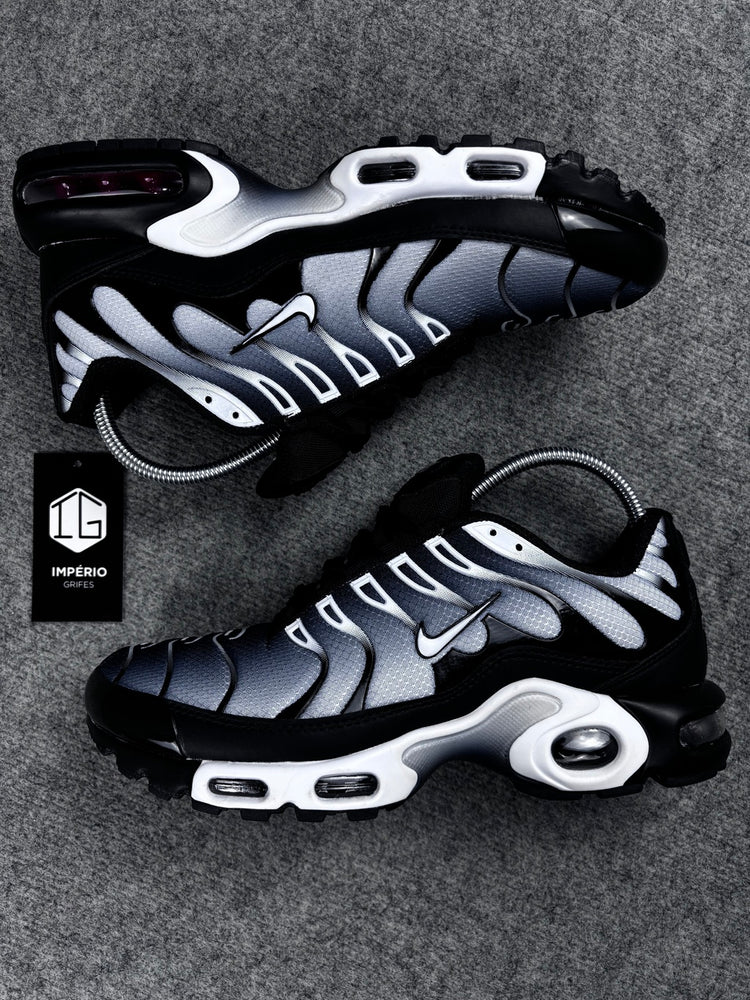 Tênis Nike Air Max TN - Black Metallic