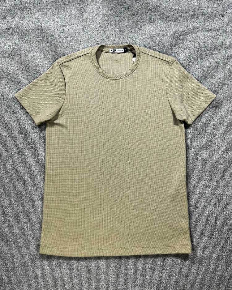 Camiseta Zara Texturizada Basic - Verde Oliva