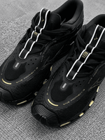 Tênis Mizuno Pro 13 - Preto/Dourado