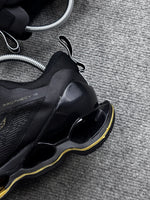 Tênis Mizuno Pro 13 - Preto/Dourado